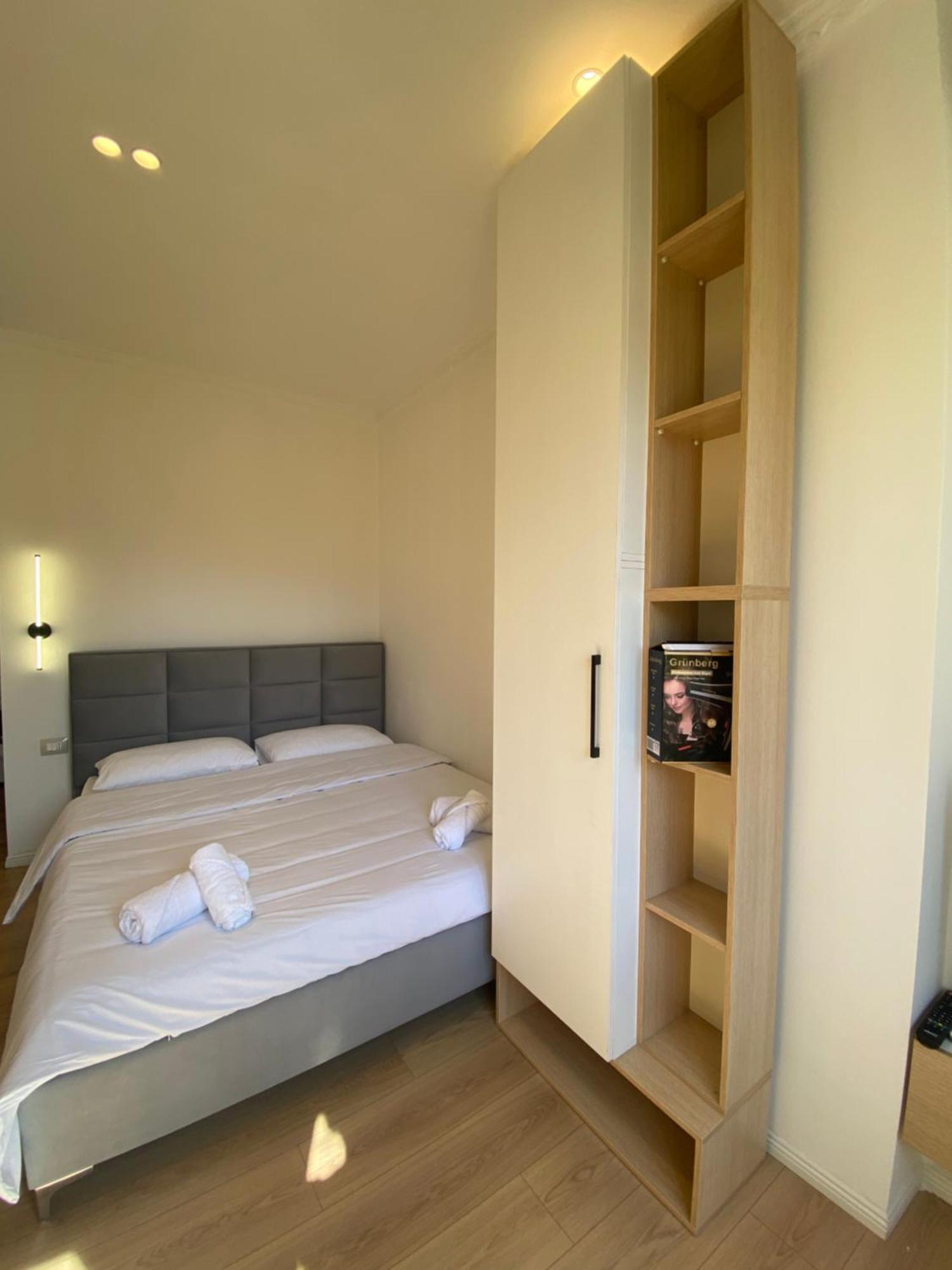 Apartment Cozycomfy